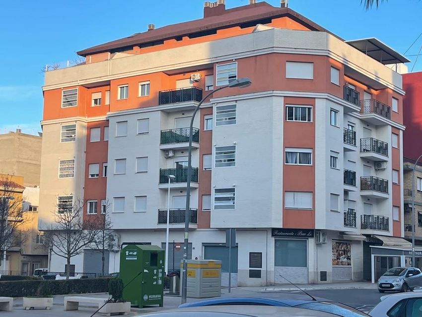 Ajuntament i Generalitat impulsaran la poltica d'habitatge en Riba-roja per a facilitar el lloguer a joves i famlies