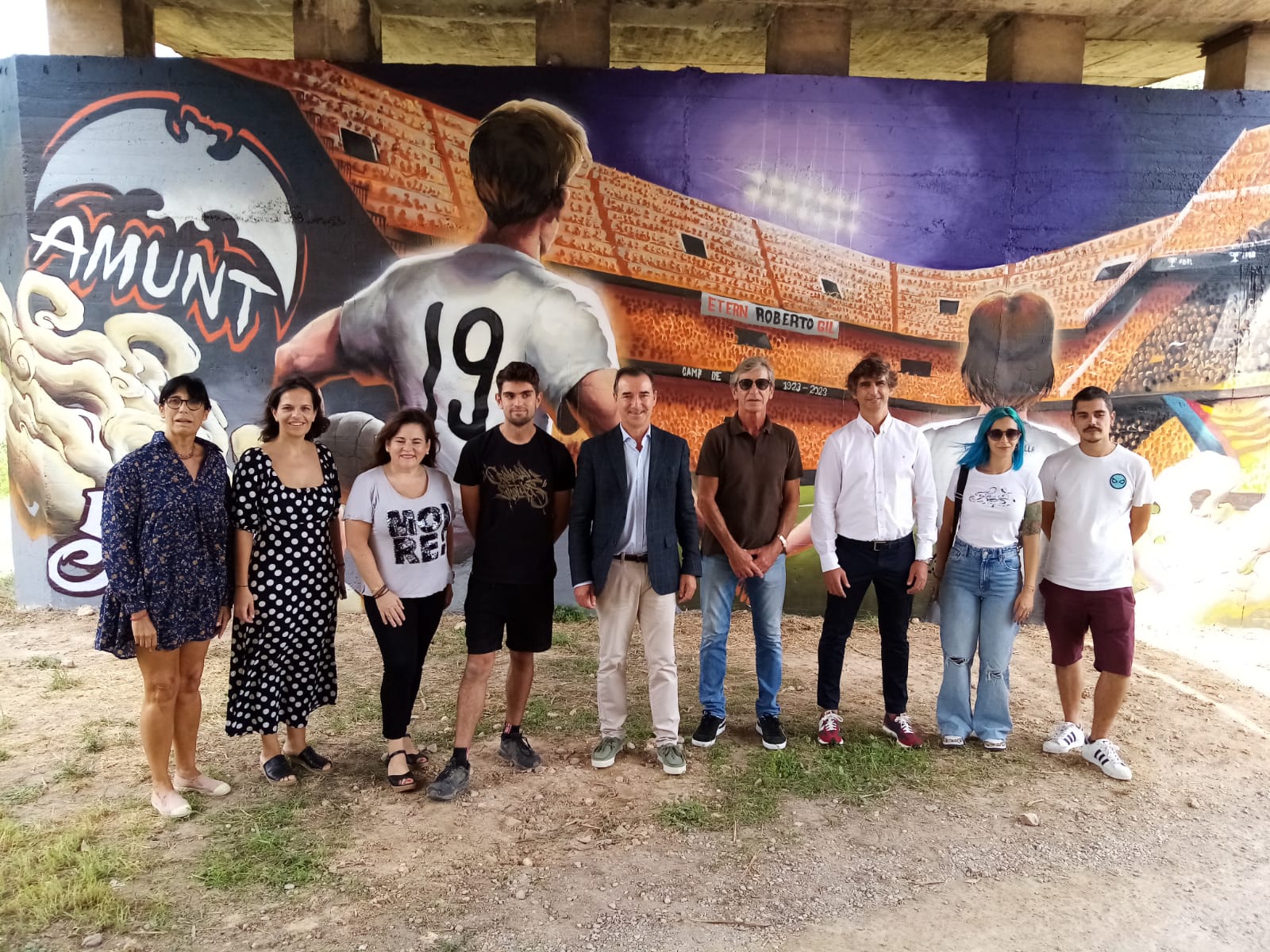 Riba-roja ja compta amb el seu mural de la I edició de la Ruta d'Art Urbà del València CF