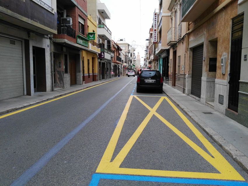 L'Ajuntament incorpora el sentit nic en alguns trams del carrer Major i la Ctra. Vilamarxant per a millorar l'accessibilitat del vianant