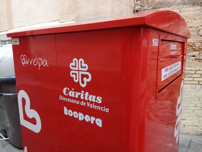 Riba-roja evita con el reciclado de ropa la emisin de 139 toneladas de CO2 en el primer semestre de 2019